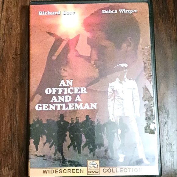 AN OFFICER AND A GENTLEMAN on DVD Richard Gere - Picture 1 of 2